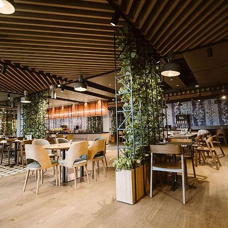 Ibis Styles Sibiu Arsenal Hotell Exteriör bild