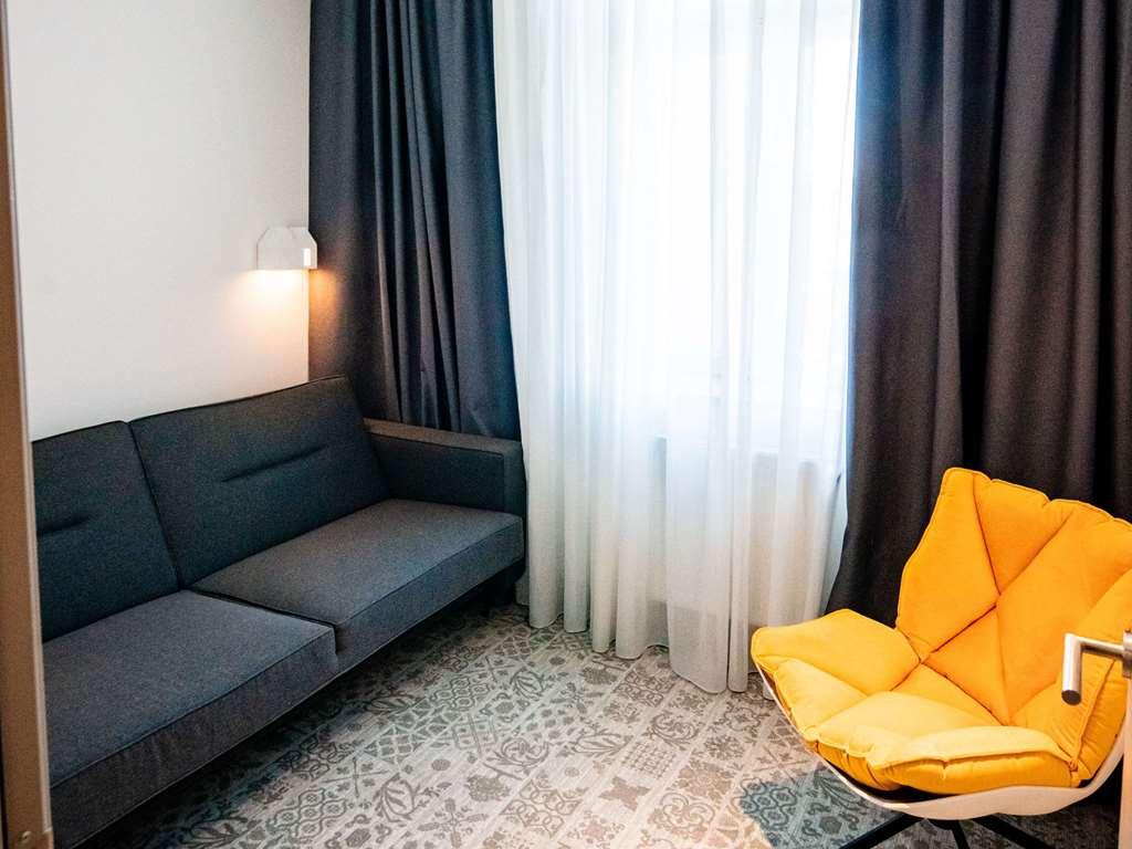 Ibis Styles Sibiu Arsenal Hotell Rum bild