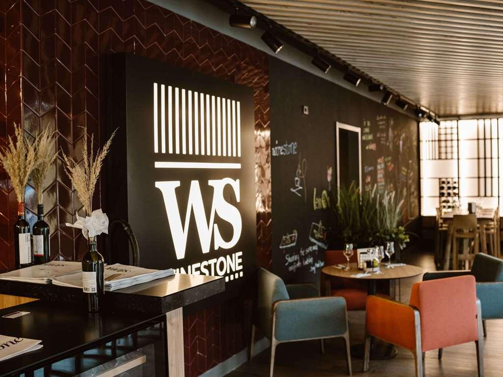 Ibis Styles Sibiu Arsenal Hotell Restaurang bild