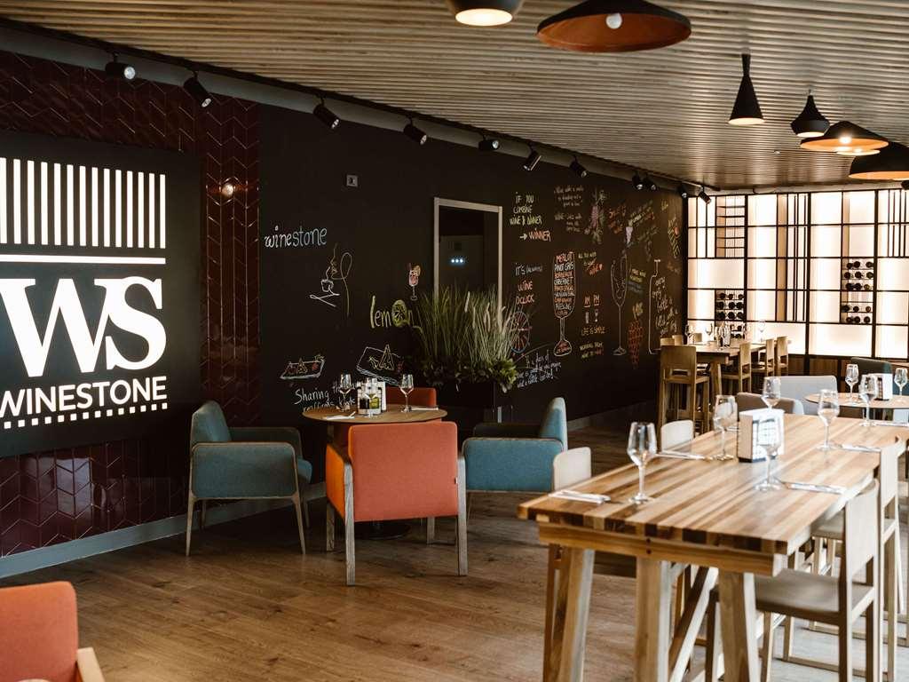 Ibis Styles Sibiu Arsenal Hotell Restaurang bild