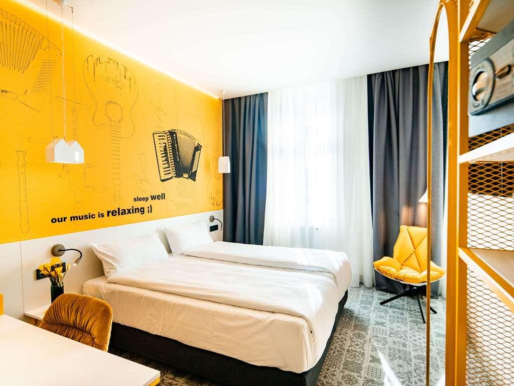 Ibis Styles Sibiu Arsenal Hotell Rum bild