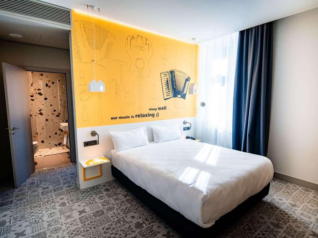 Ibis Styles Sibiu Arsenal Hotell Rum bild
